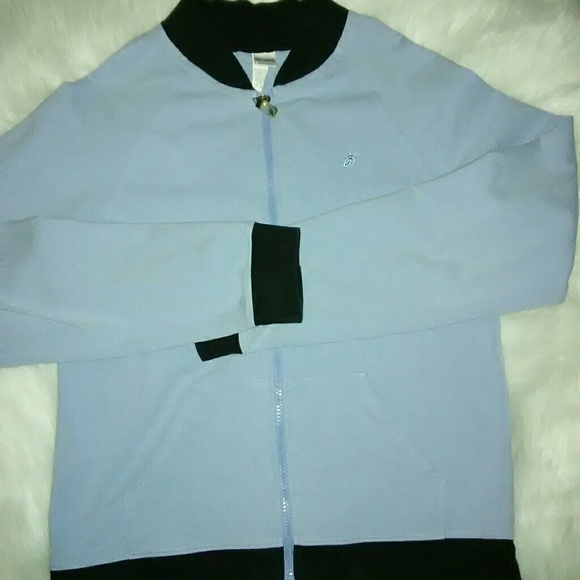 Sweater - Picture 2 of 3